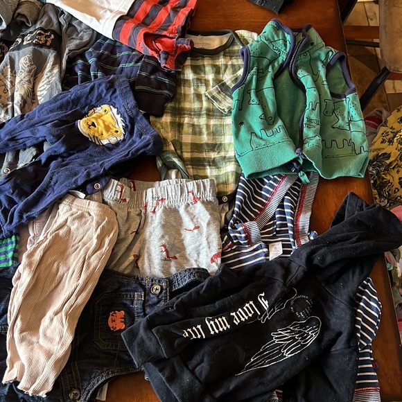 Lot of boys size 6 months - Picture 3 of 10